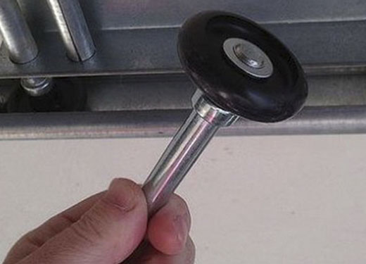 Kansas City Broken Roller Repair