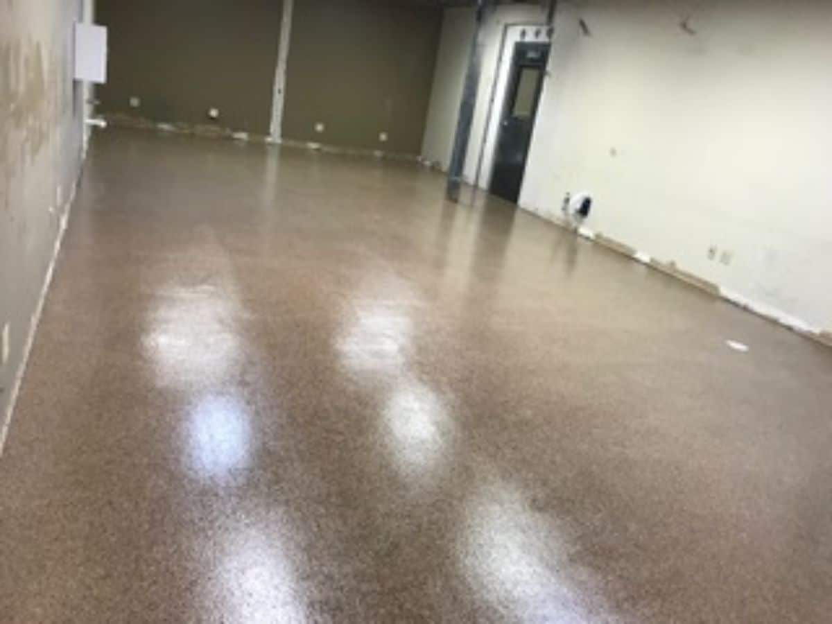 Team Taylor Door Epoxy Floor (23)