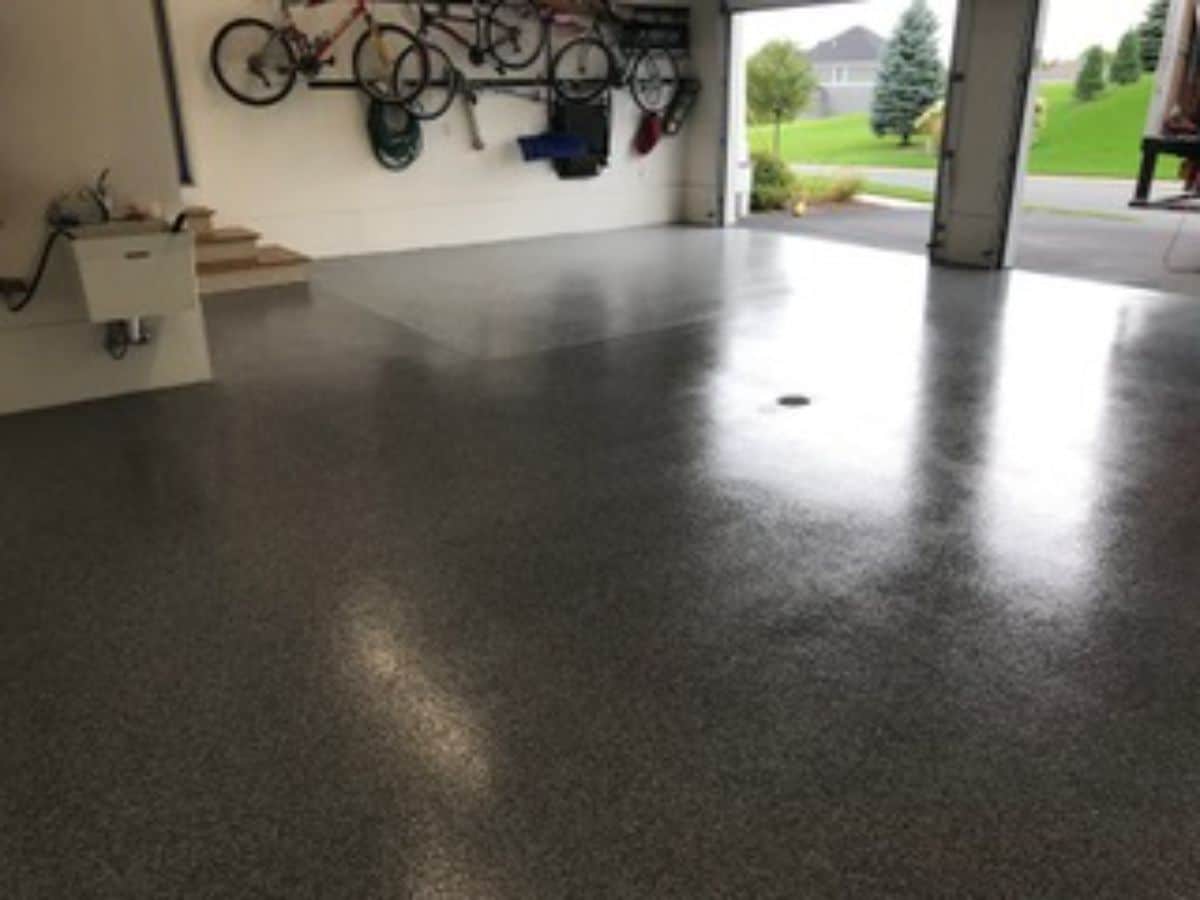 Team Taylor Door Epoxy Floor (25)